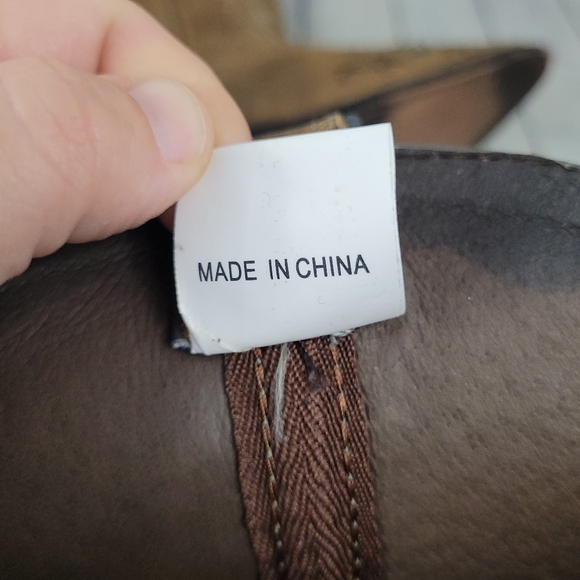 Leather snip toe heeled western rustic cowboy boots - Picture 11 of 11